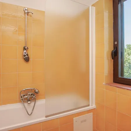 Amazing In Tocco da Casauria