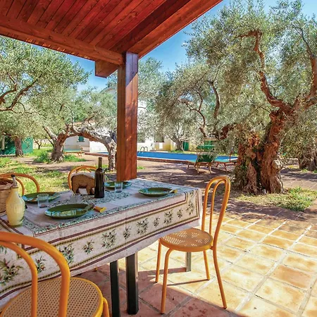 Holiday home Amazing In